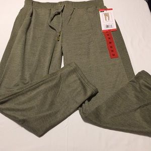 Gloria Vanderbilt green pants size medium